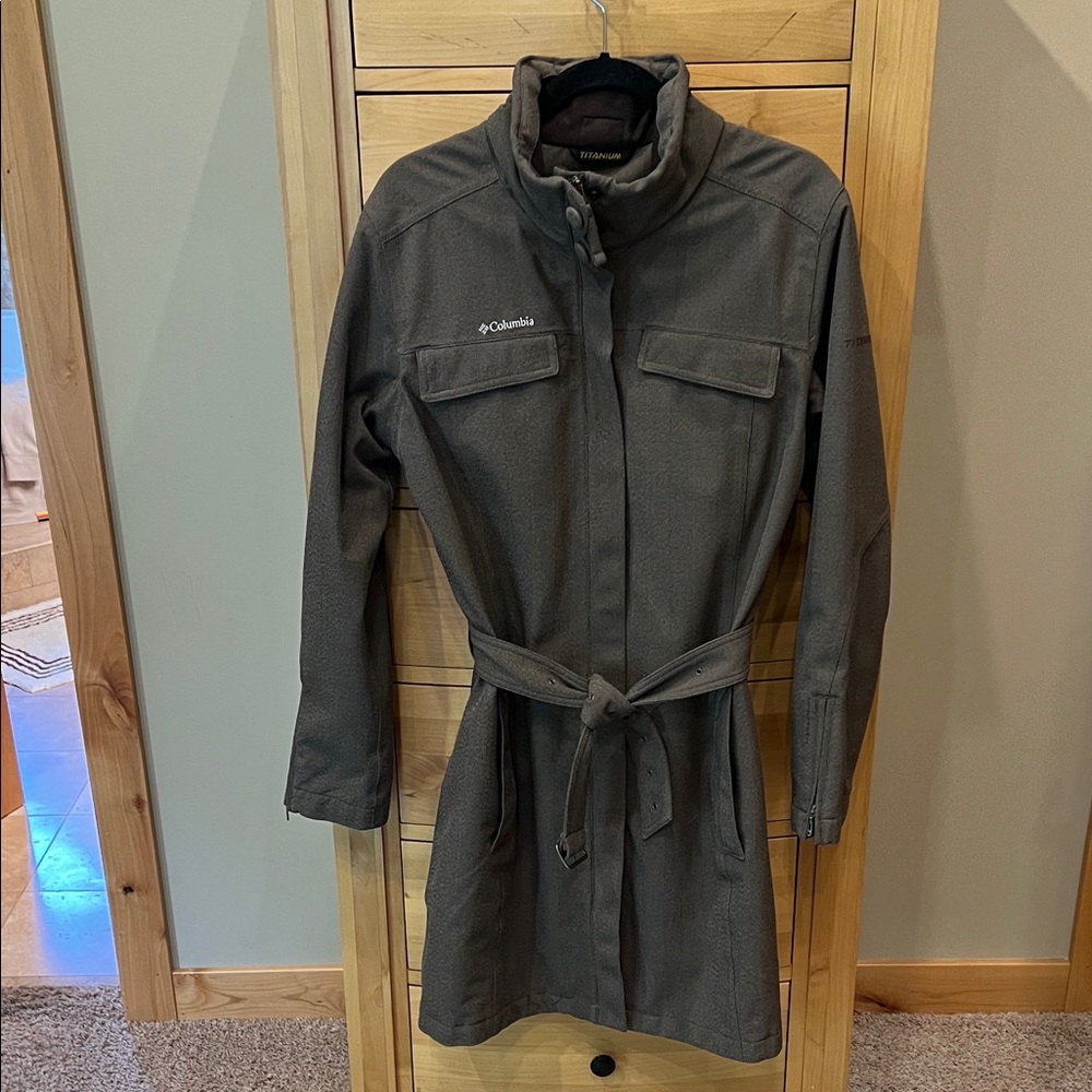 Columbia Women’s Winter trench coat